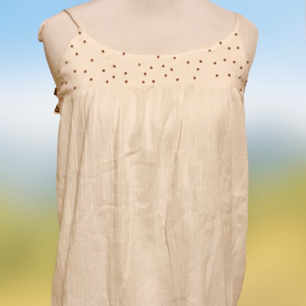 Roxy flowy cream colored crop top